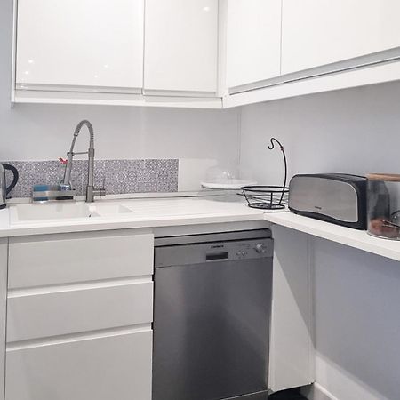 4 Bed House With Pool Walk To Puerto Banus Fast Internet Βίλα Μαρμπέλλα Εξωτερικό φωτογραφία