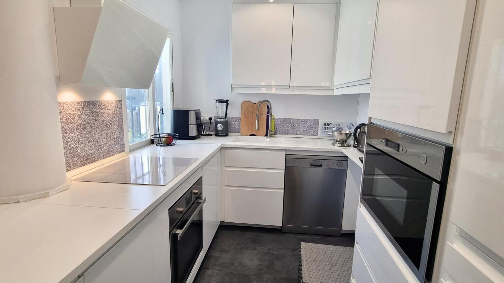 4 Bed House With Pool Walk To Puerto Banus Fast Internet Βίλα Μαρμπέλλα Εξωτερικό φωτογραφία