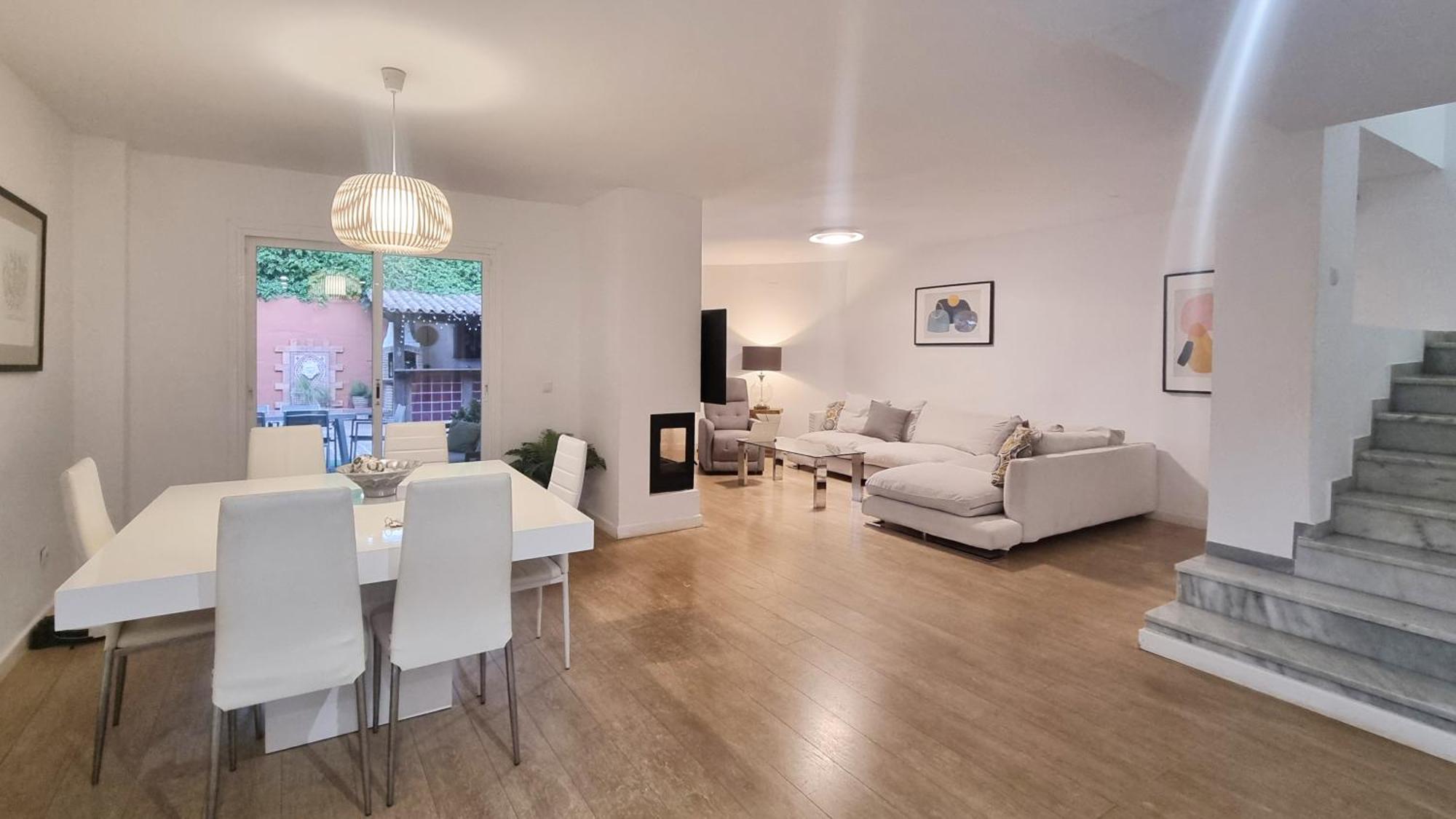 4 Bed House With Pool Walk To Puerto Banus Fast Internet Βίλα Μαρμπέλλα Εξωτερικό φωτογραφία