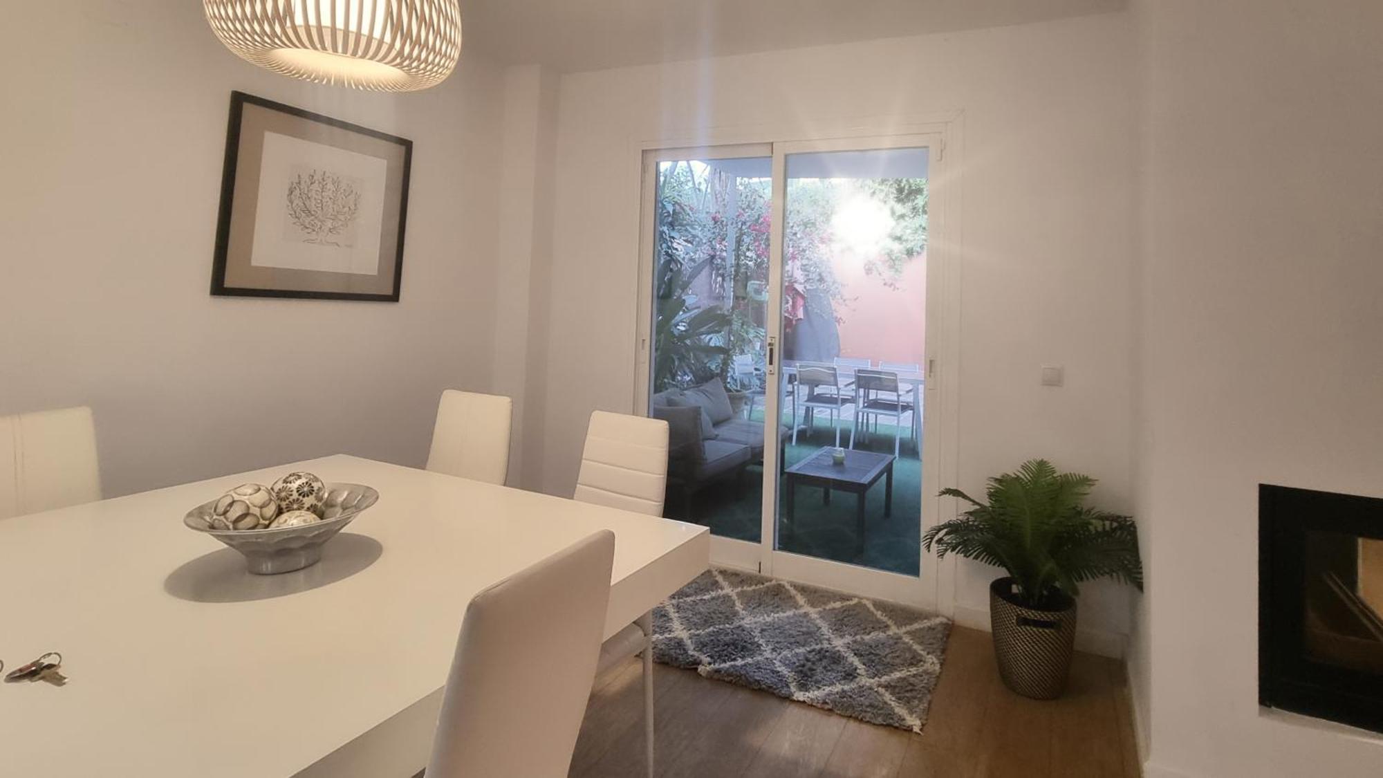 4 Bed House With Pool Walk To Puerto Banus Fast Internet Βίλα Μαρμπέλλα Εξωτερικό φωτογραφία